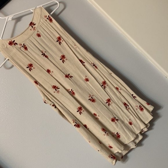 Sonoma Tan with burgundy flowers sleeveless – XL - Picture 2 of 2